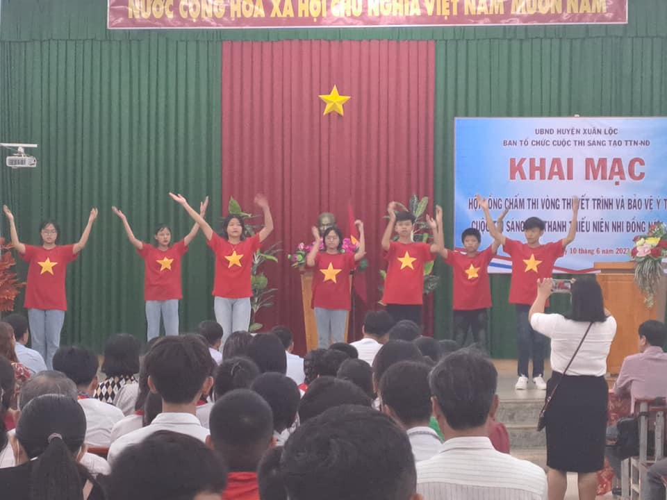 Cuộc thi Sáng tạo thanh thiếu niên cấp huyện